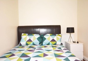 London One Bedroom Apartment