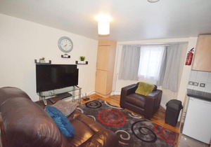 London One Bedroom Apartment