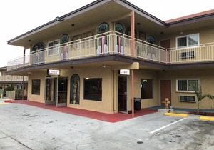 Los Angeles Inn & Suites - LAX