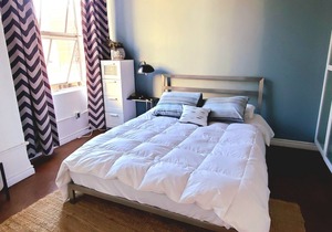 Lovely 1 bedroom loft with full kitchen