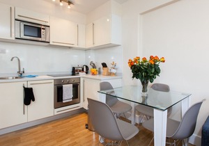 Lovely Studio Serviced Apartment in Chelsea - NGH