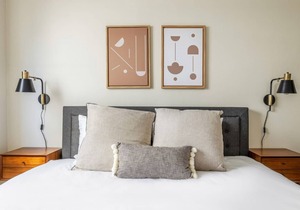 Lovely West Hollywood 2BR, close to bars, restaurants, TJ, by Blueground