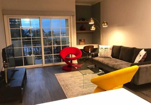 Luxurious and Modern 2bed/2bath Apt near The Grove
