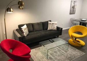 Luxurious and Modern 2bed/2bath Apt near The Grove