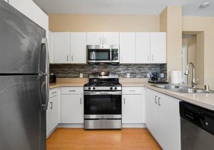 Luxury 2BR/2BA!5Min to Disney! Angelstadium! HondaCenter.