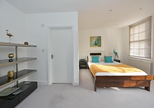 Luxury Riverside 2 bedroom Apartment
