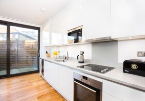 Luxury Three Bedroom Duplex in Maida Vale