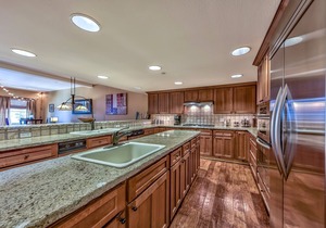 Luxury Three Bedroom Mountain Escape at Kirkwood