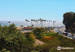 Malibu Country Inn