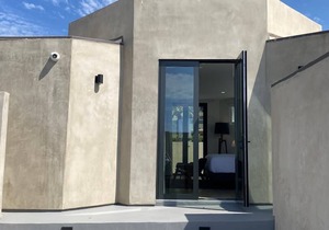 Malibu Sand Suite #16 - Perfect Beach-Side Studio