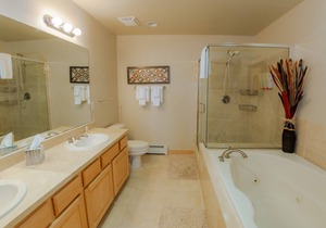 Meadow Stone Lodge Luxury Condo #304