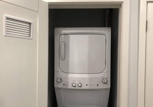 Modern 2 Bedroom Apartment in Glendale