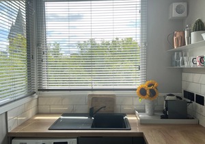 Modern -bright- Quiet studio central London