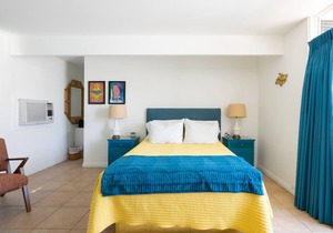 Monkey Tree Hotel 12 by AvantStay | Stylish Hotel in Palm Springs w/Pool!