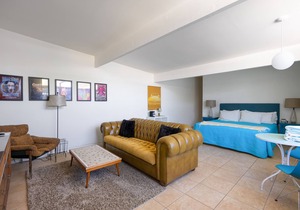 Monkey Tree Hotel 16 by AvantStay | Stylish Hotel in Palm Springs w/Pool!