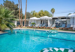 Monkey Tree Hotel 7 in Palm Springs