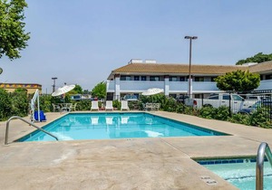Motel 6 Oakdale Oakdale