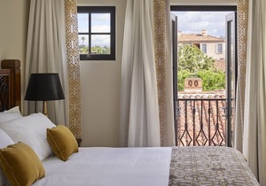***New Listing**** Luxury Hotel Suite in Westwood Village