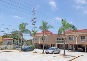 Orange Tustin Inn in Orange