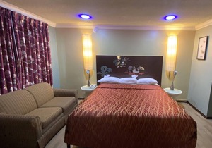 Orange Villa Park Motel