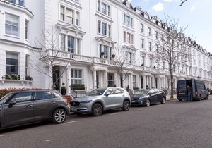 Palace Gardens Terrace