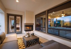 Palisades by AvantStay Gorgeous Backyard w Pool Spa Games