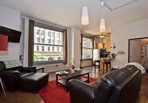 Perfect DTLA Loft! Come live like a local.