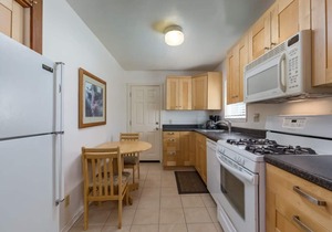 Pleasure Point Cottage #A- pet friendly