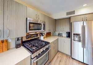 Posh Araby eden with saltwater pool & backyard bar - 4 miles to downtown