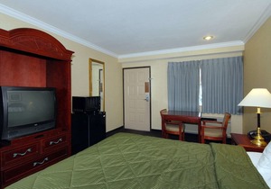 Quality Inn Near City of Hope