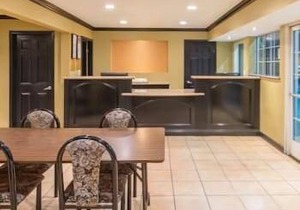 Ramada by Wyndham Ontario