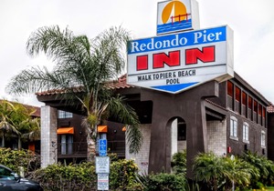 Redondo Pier Inn