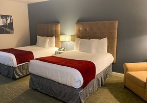 Relax and Recharge! Free Onsite Parking, Near Hermosa Beach Pier
