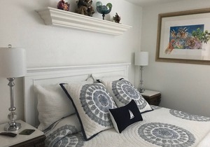 Relaxing, luxurious condo overlooking Channel Islands Harbor
