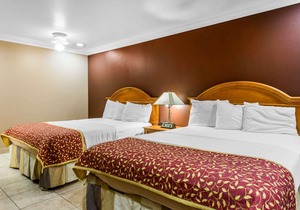Rodeway Inn Cypress