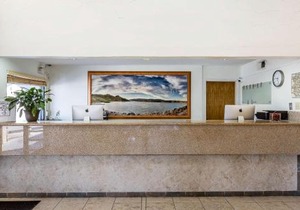 Rodeway Inn Magic Mountain Area