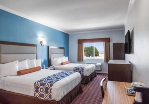 Rodeway Inn & Suites - Pasadena
