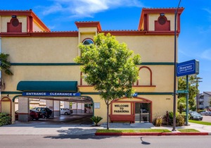 Rodeway Inn & Suites - Pasadena