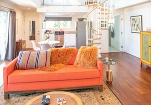 Santa Monica Modern Studio Near MONTANA ave, close to Beach, Mall, restaurants