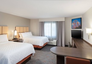 Say Hi to Mickey! Unit with Full Kitchen Close to Disneyland, Pool!