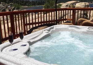 SCENIC LAKEFRONT HOME in Big Bear Lake