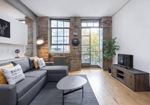 SILK HOUSE, Really cool warehouse one bedroom apartment in Clerkenwell