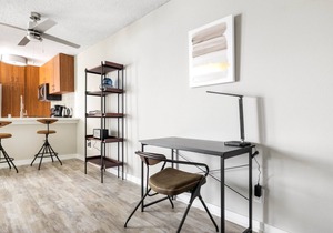 Sleek Redondo Beach 1BR w/Pool, Gym, 1 block from beach, by Blueground