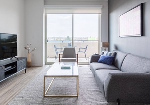 Smart Westchester 1BR w/ Gym, Pool, nr. beach & LAX, by Blueground