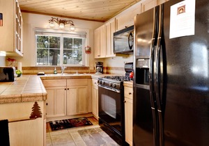 Snuggle Down Village Cottage at Big Bear Lake