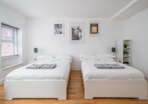 Soho & Covent Garden Apartment, Sleeps 3