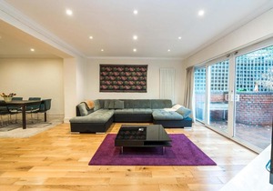 Spacious and Bright 3BD Home in Belsize Park