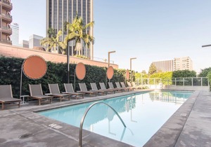 Spacious Downtown 1BR w/Doorman, nr. Disney Hall by Blueground