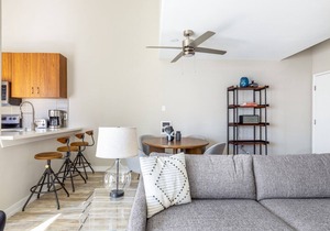 Spacious Redondo Beach 2BR Loft w/Pool, Gym, steps to Beach, by Blueground