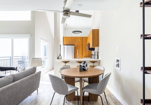 Spacious Redondo Beach 2BR Loft w/Pool, Gym, steps to Beach, by Blueground